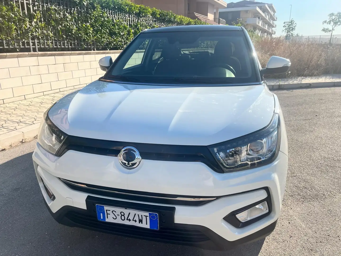 SsangYong Tivoli Tivoli 1.6 Be c/aebs 2wd my18 Bianco - 1