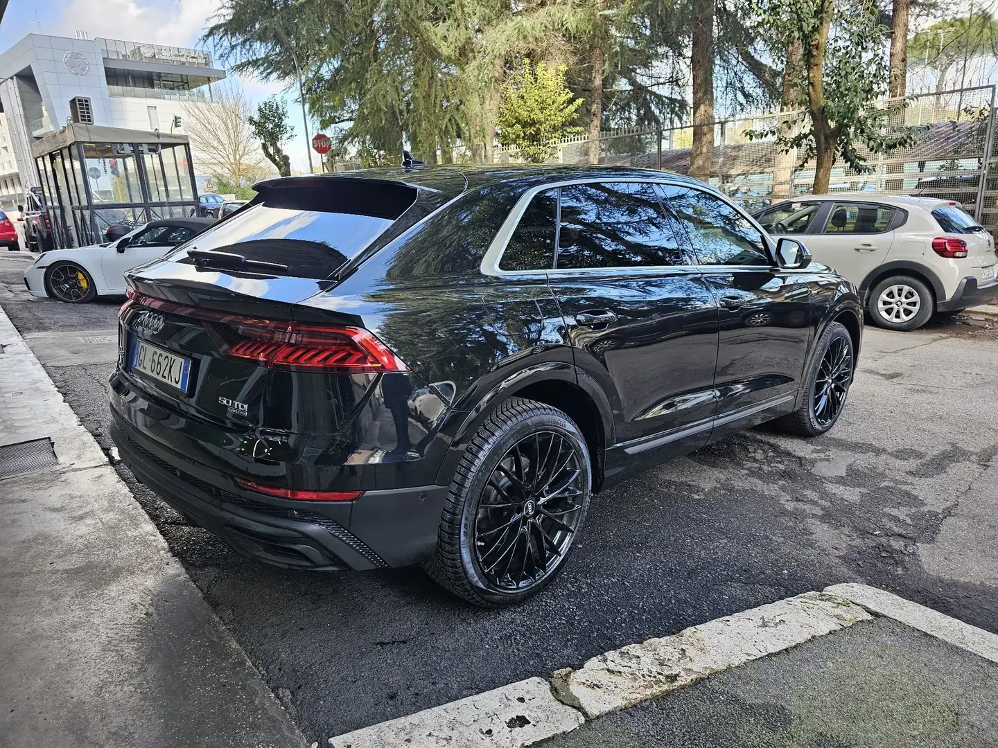 Audi Q8 TAGLIANDI UFFICIALI Fekete - 2