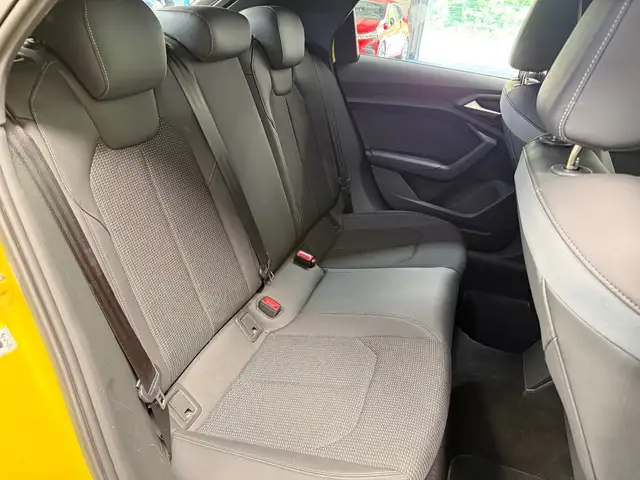 Audi A1 view 12