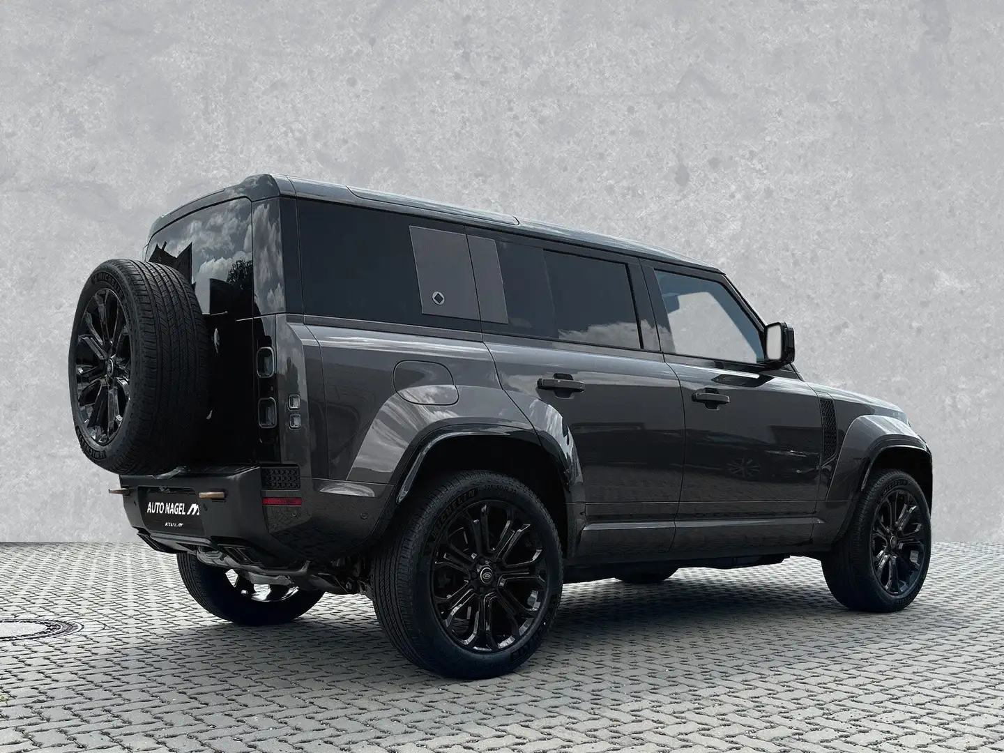 Land Rover Defender Defender 110 P635*OCTA*22"AHK Satin Moonlight P. Grau - 2