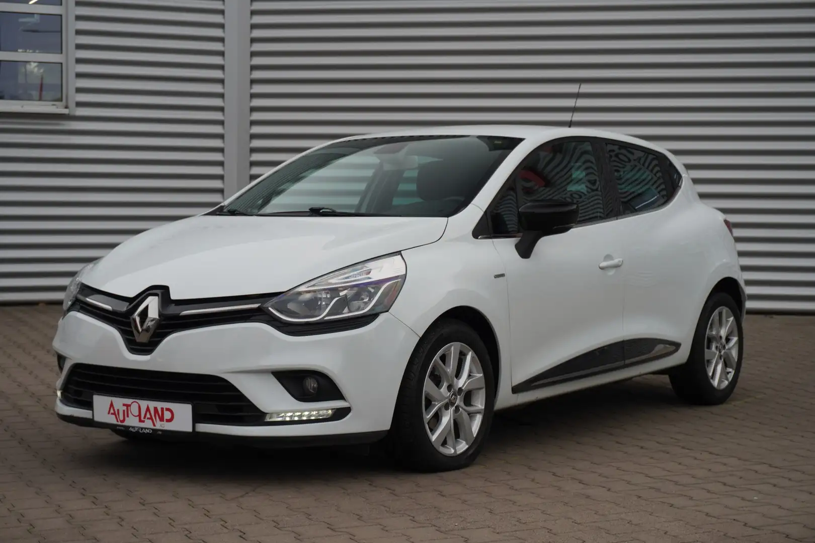Renault Clio 0.9 TCE Limited Navi Sitzheizung Klimaaut. Weiß - 2