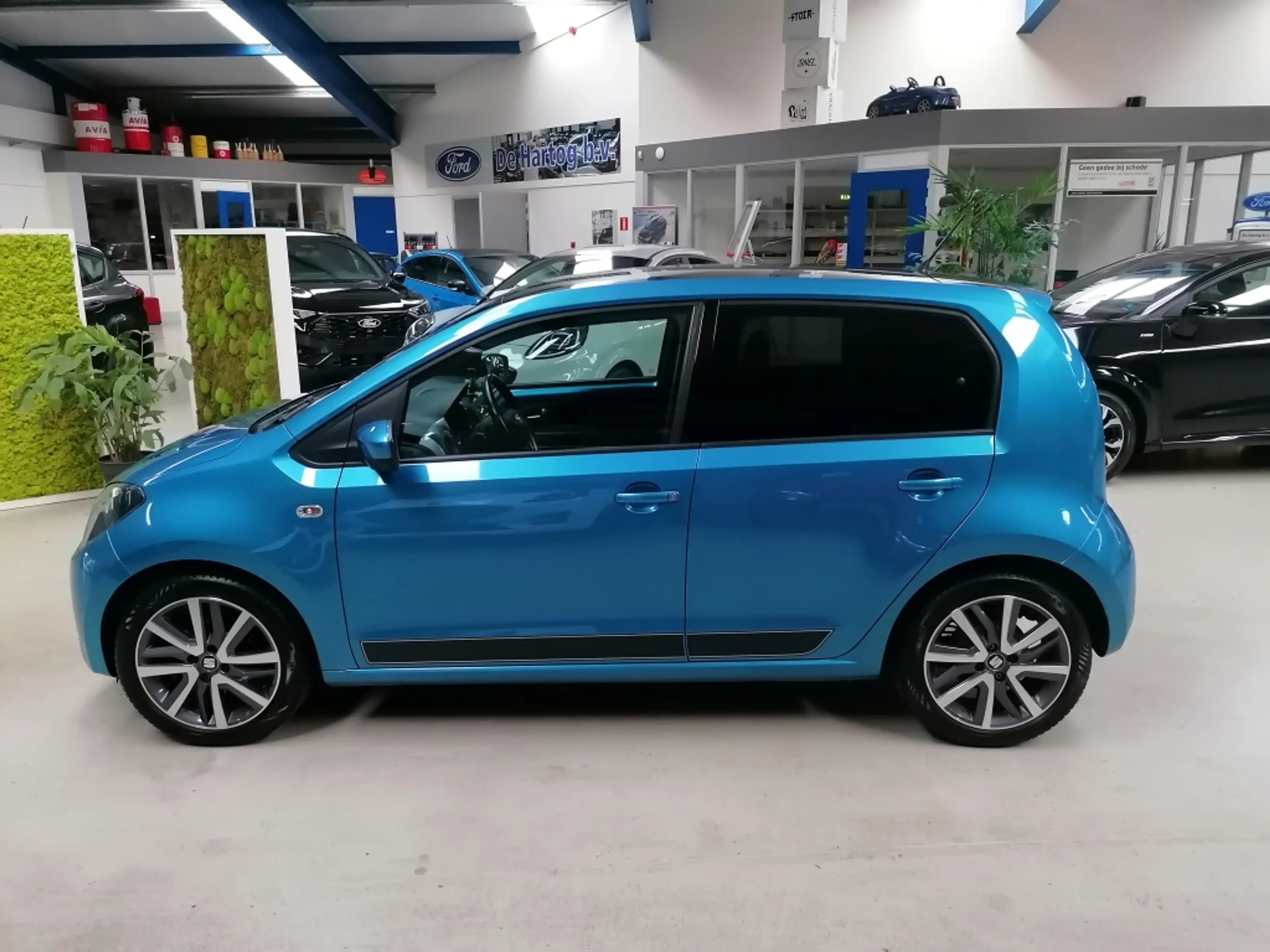 SEAT Mii 1.0 Sport Connect — photo 2