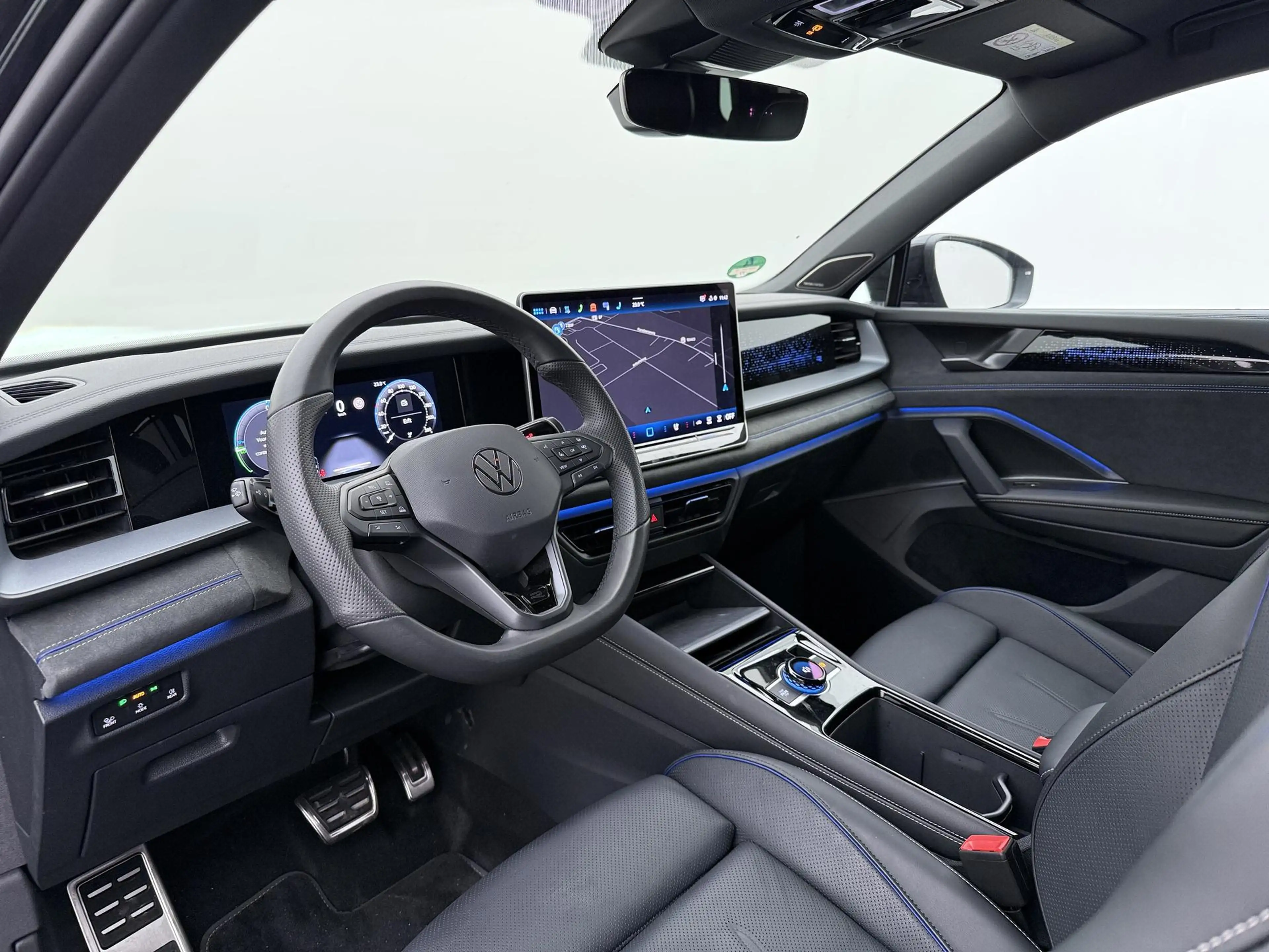 Volkswagen Tayron 1.5 eHybrid R-Line Edition | Pano dak | Leder | Ha — photo 3