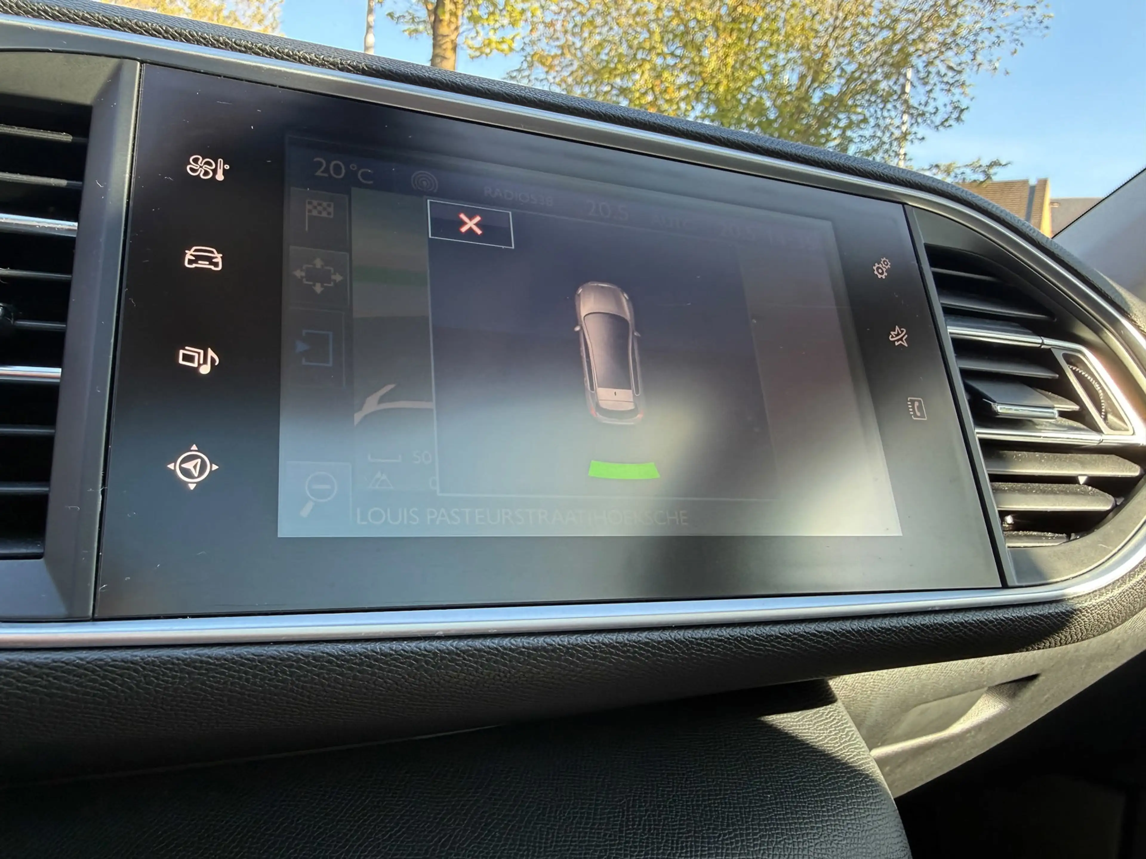Peugeot 308 1.2 PureTech Allure Pano Carplay alcantara — photo 13