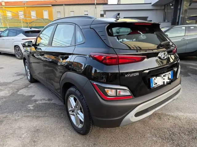 Hyundai Kona view 3