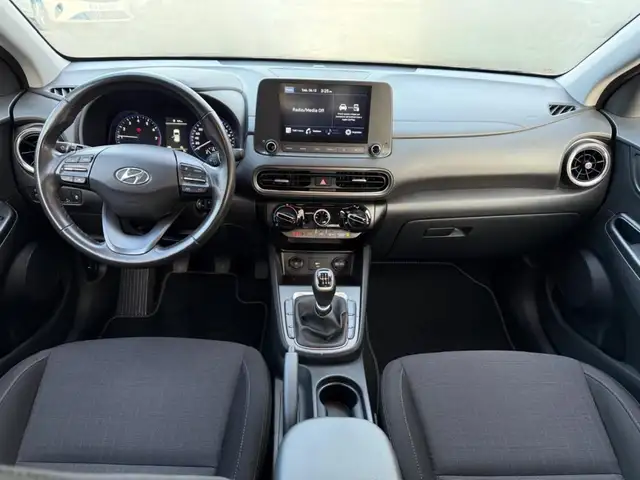 Hyundai Kona view 13