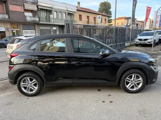 Hyundai Kona view 6