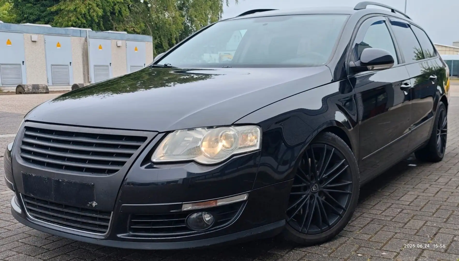 Volkswagen Passat Variant Comfortline TSI BlueMotion BT-SHZ Schwarz - 1