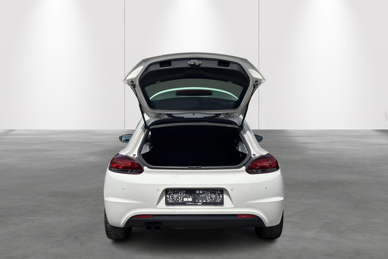 Volkswagen Scirocco 1.4 TSi 118kW Black Wind — photo 10