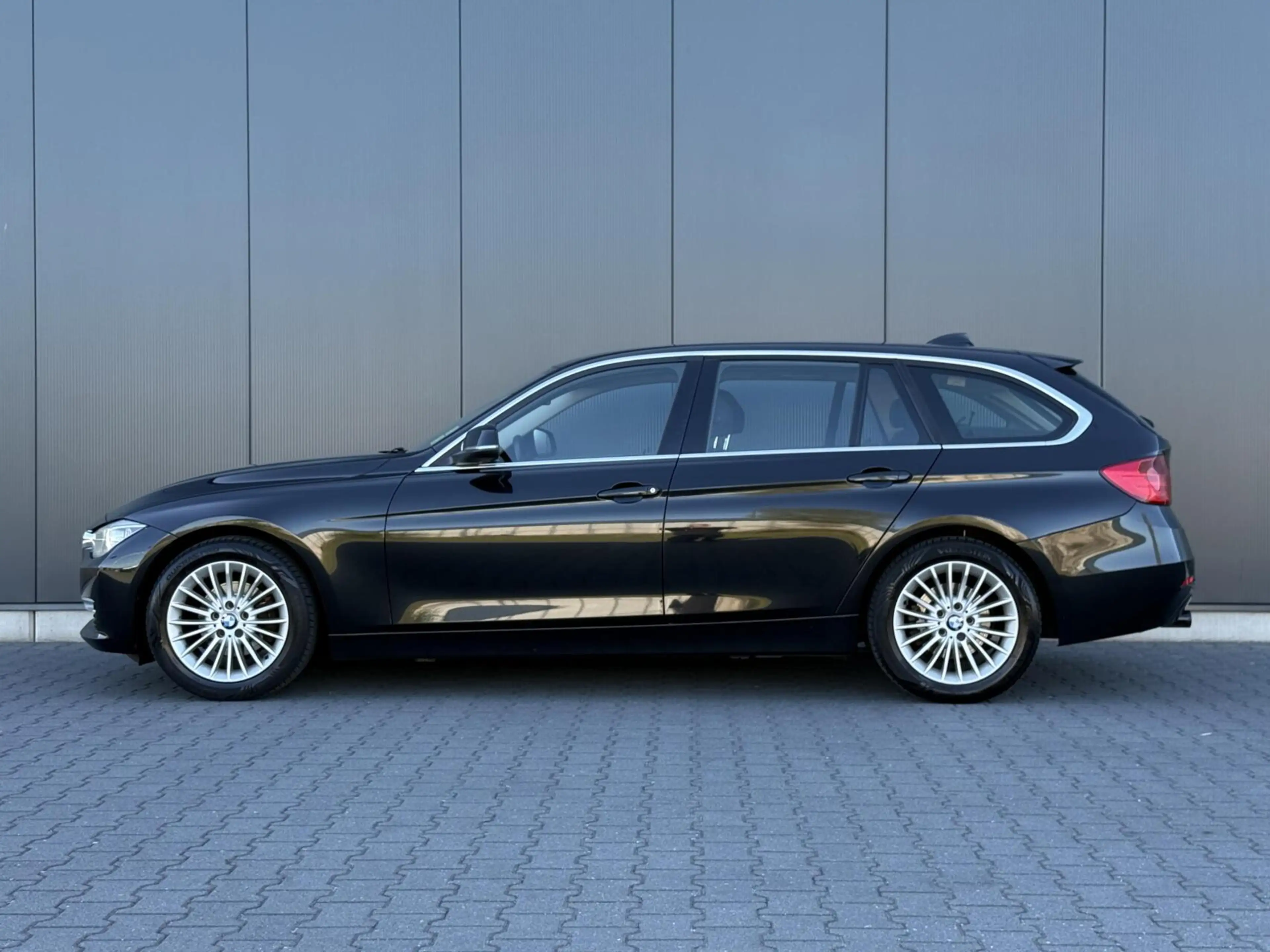 BMW 316 3-serie Touring 316I Modern Leder - Navi - Xenon - — photo 9