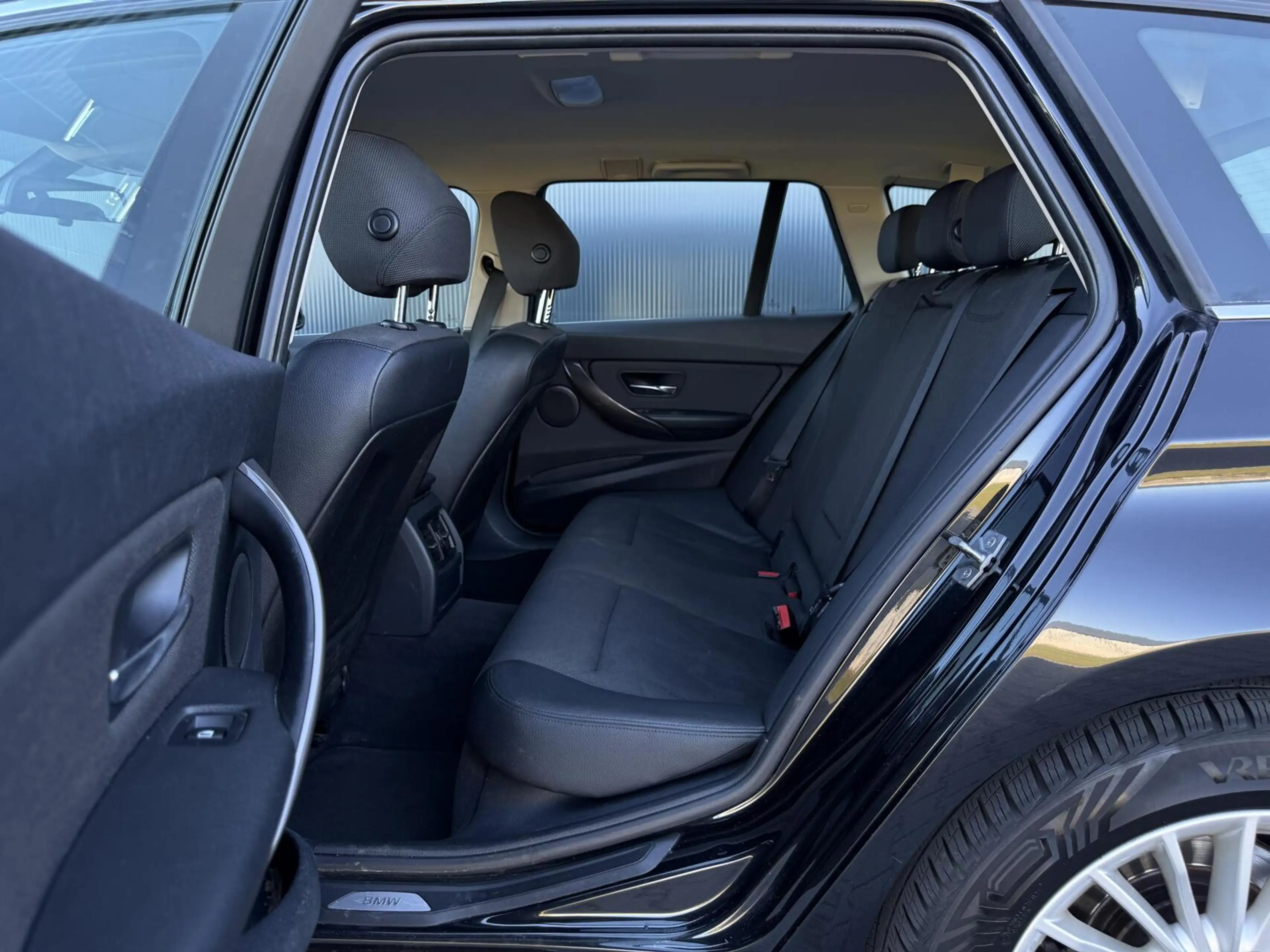 BMW 316 3-serie Touring 316I Modern Leder - Navi - Xenon - — photo 19