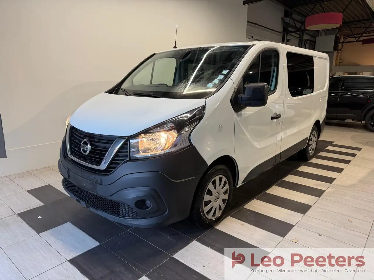 Nissan NV300
