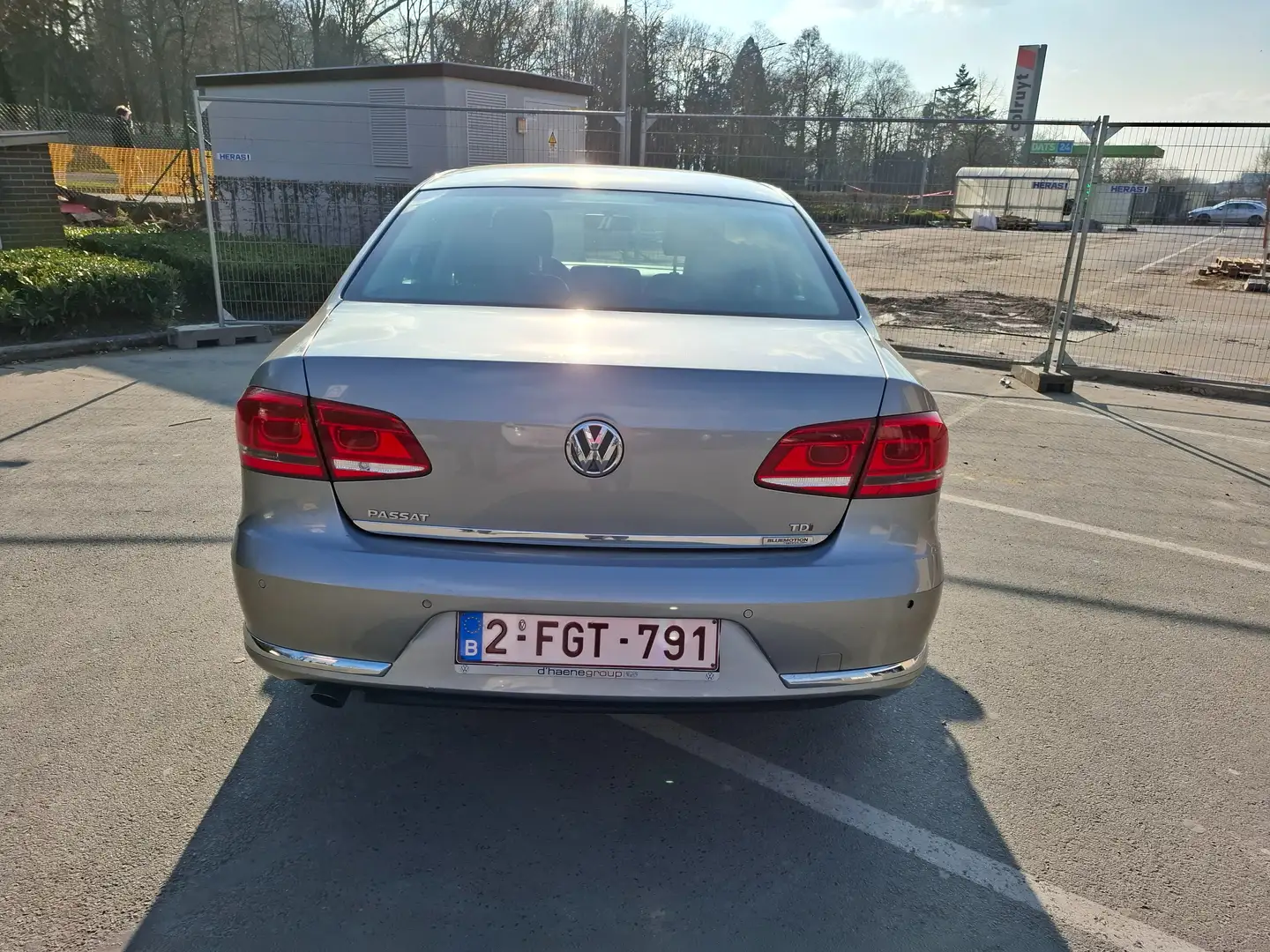 Volkswagen Passat Passat 1.6 CR TDi BlueMotion Zilver - 2