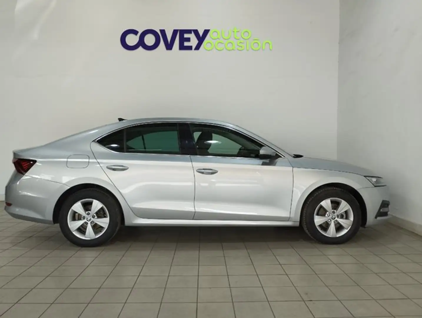 Skoda Octavia 2.0TDI Ambition 85kW Gris - 2