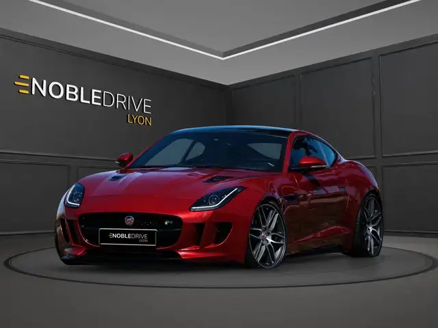 Jaguar F-Type R - V8 550cv - TOIT PANORAMIQUE - PACK R COMPLET - BVA