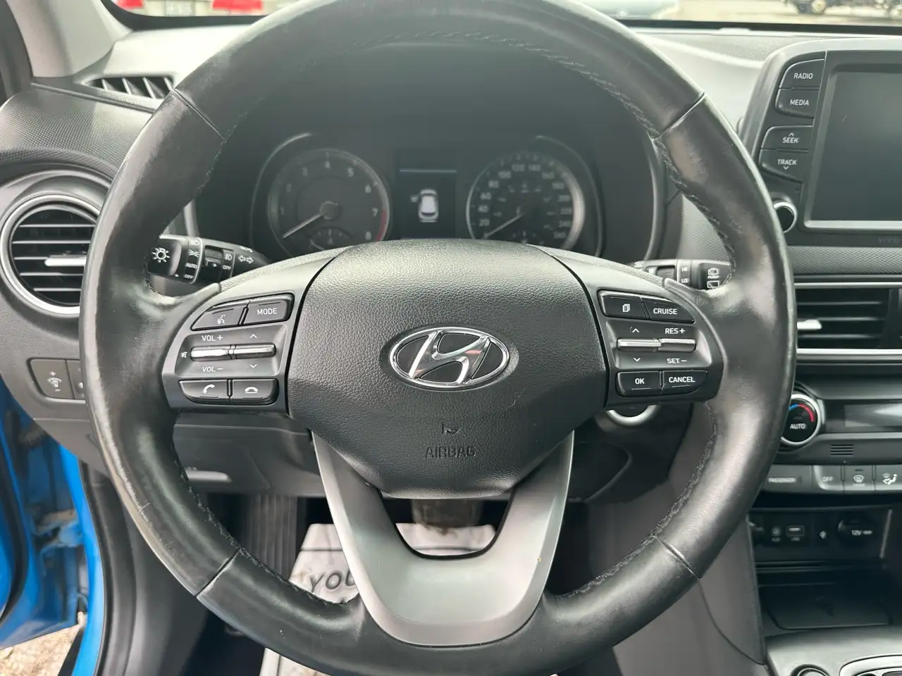 Hyundai KONA снимка Hyundai KONA