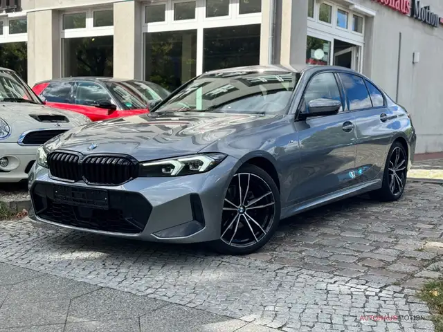 BMW 3 Series view 2