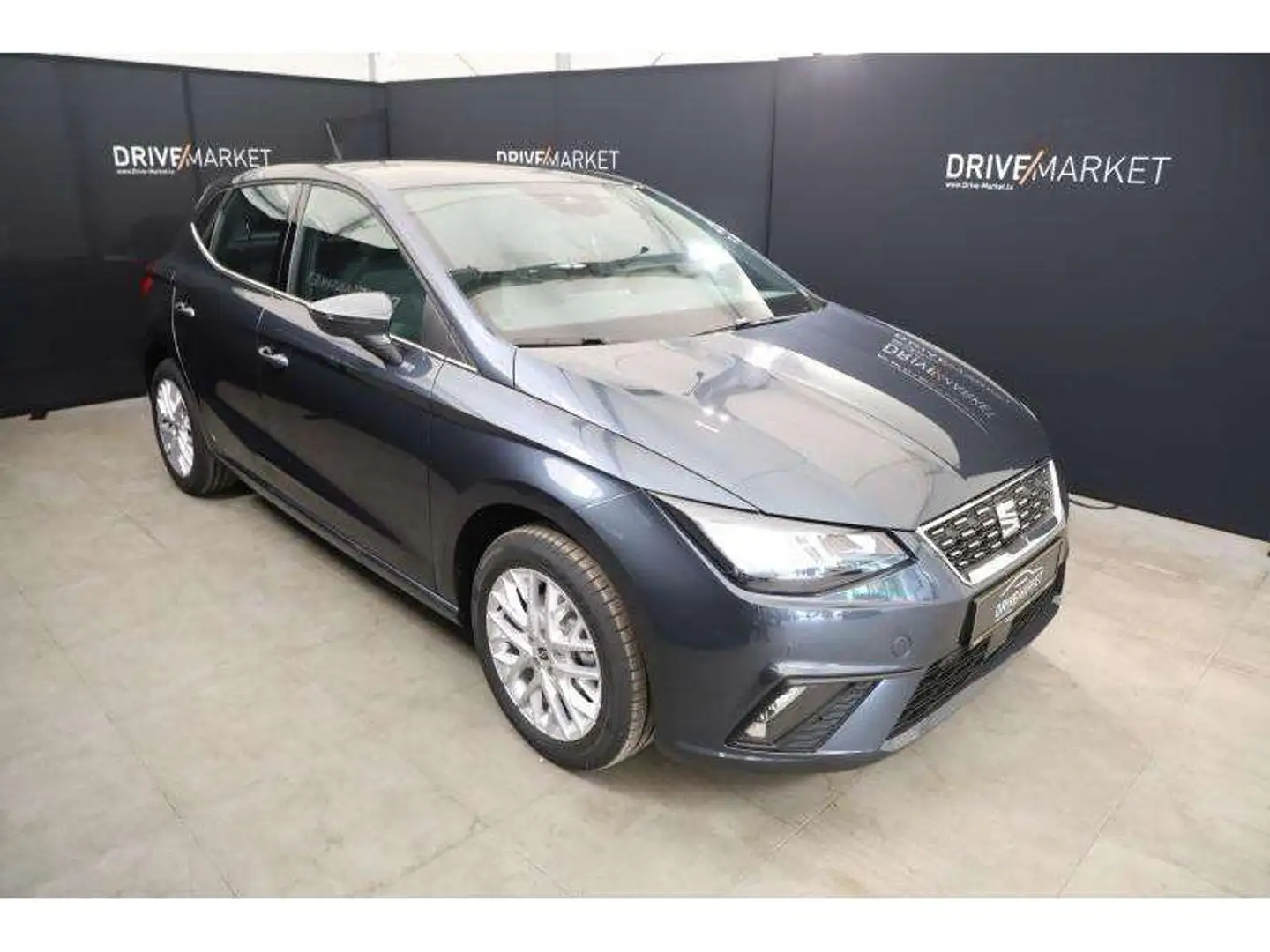 SEAT Ibiza Xcellence Gris - 1