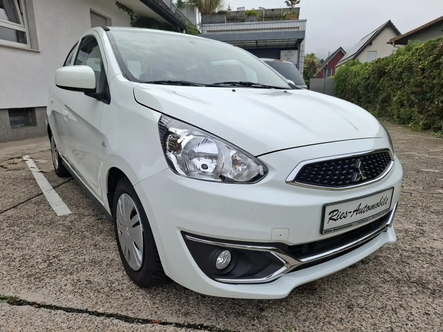 Mitsubishi Space Star Diamant Edition Weiß - 1