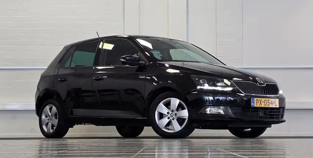 Skoda Fabia view 2