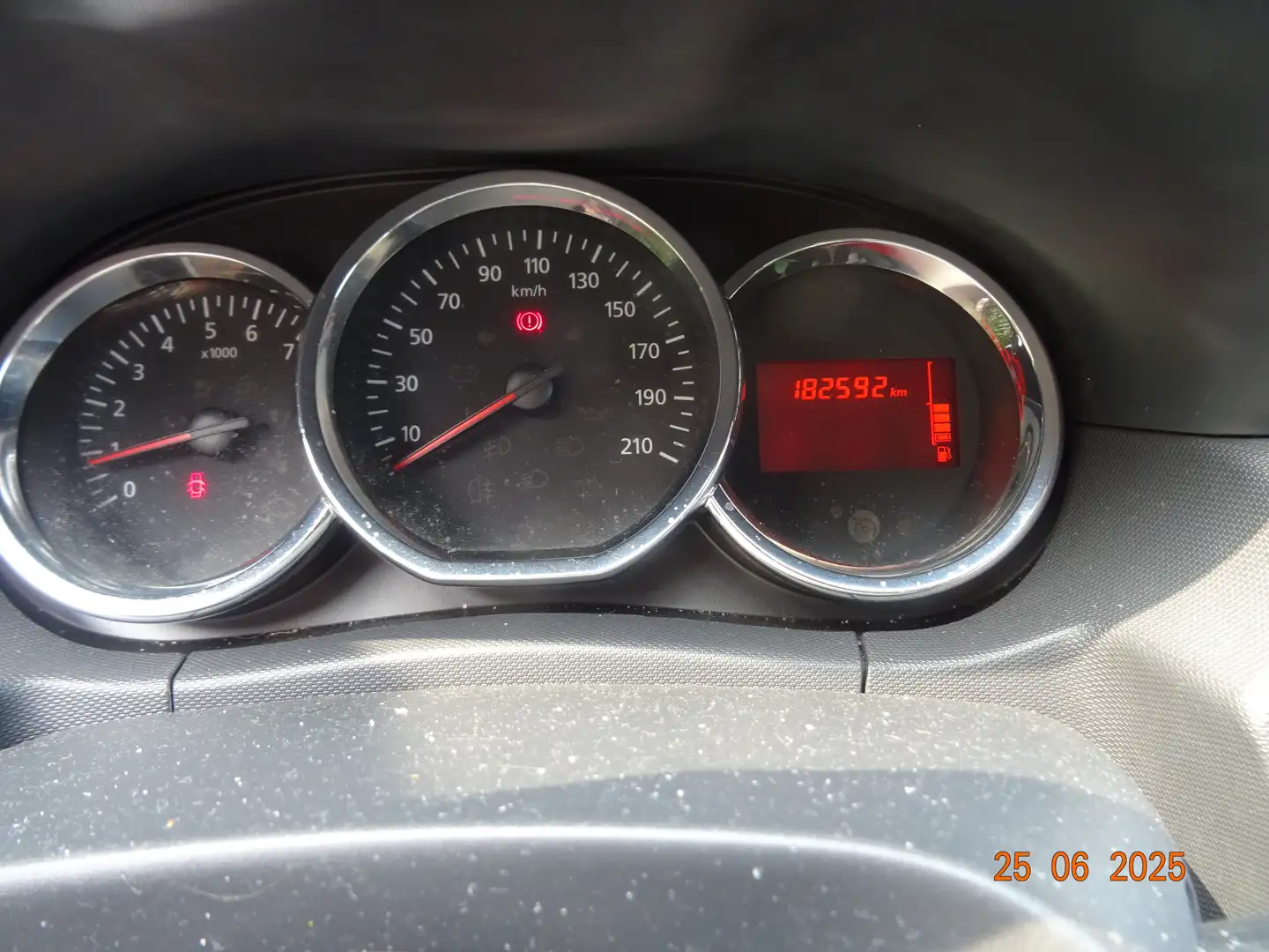 Dacia Duster Duster 1.5 dci Laureate 4x4 110cv Bianco - 2