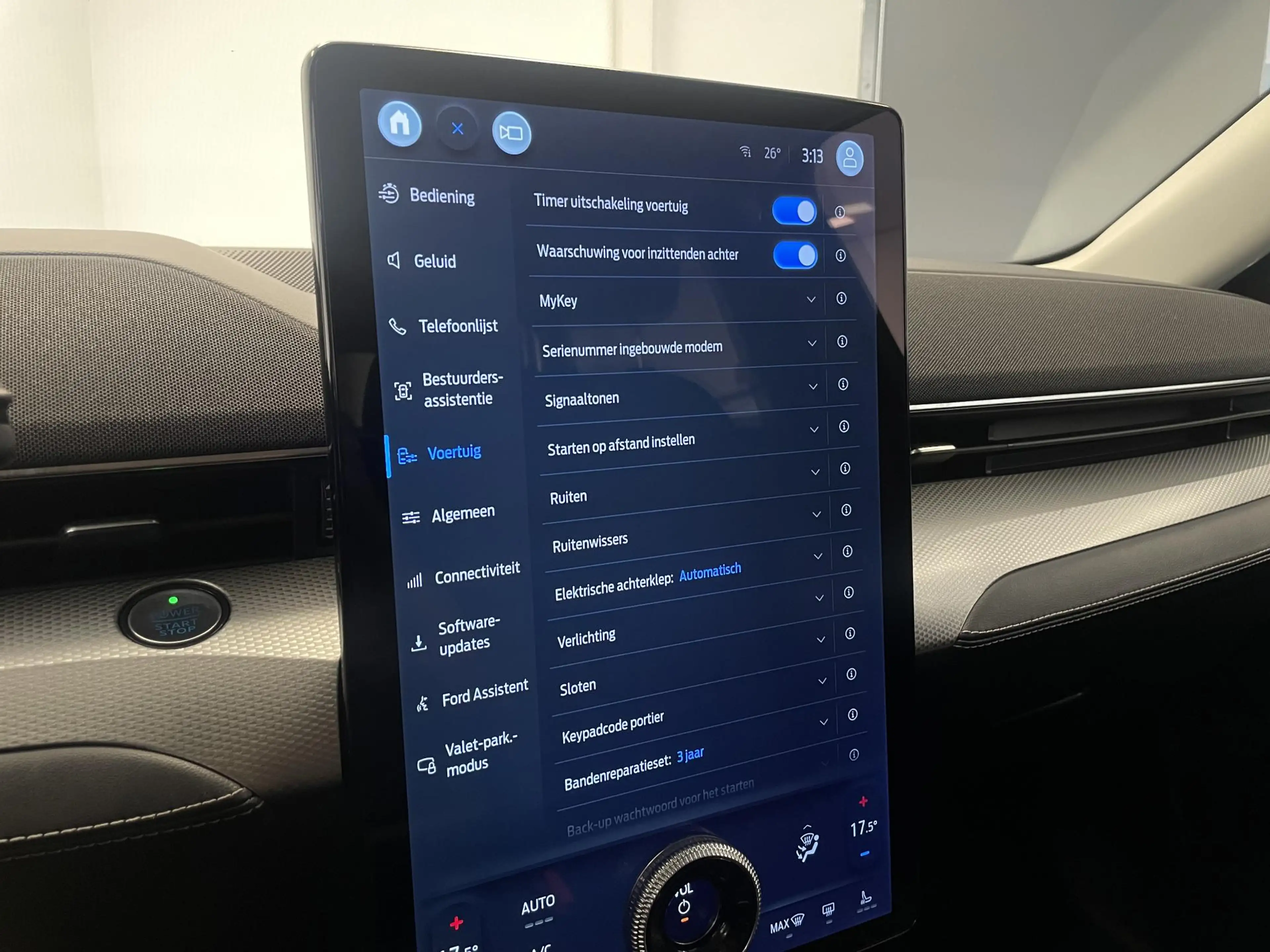 Ford Mustang Mach-E Extended RWD 98 kWh | B&O AUDIO | CARPLAY | SOH 94 — photo 22