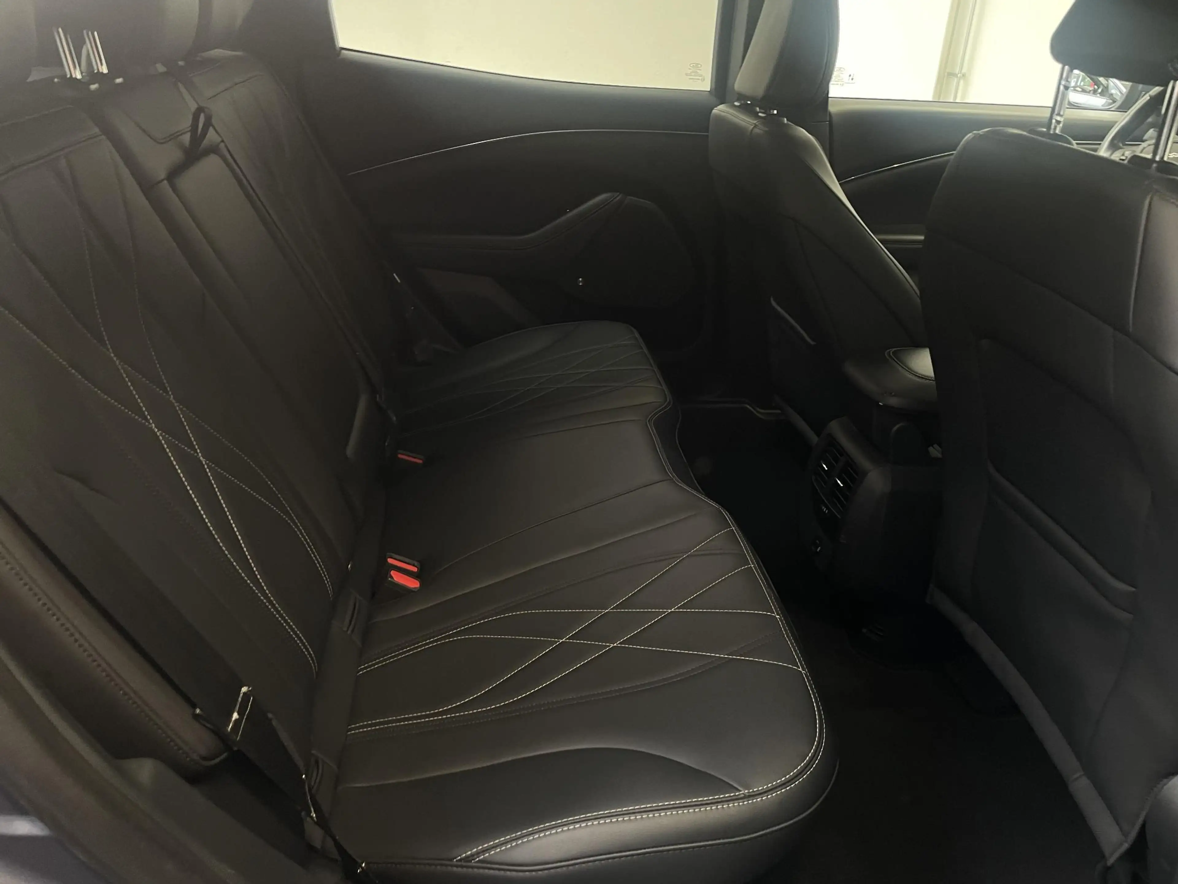 Ford Mustang Mach-E Extended RWD 98 kWh | B&O AUDIO | CARPLAY | SOH 94 — photo 27