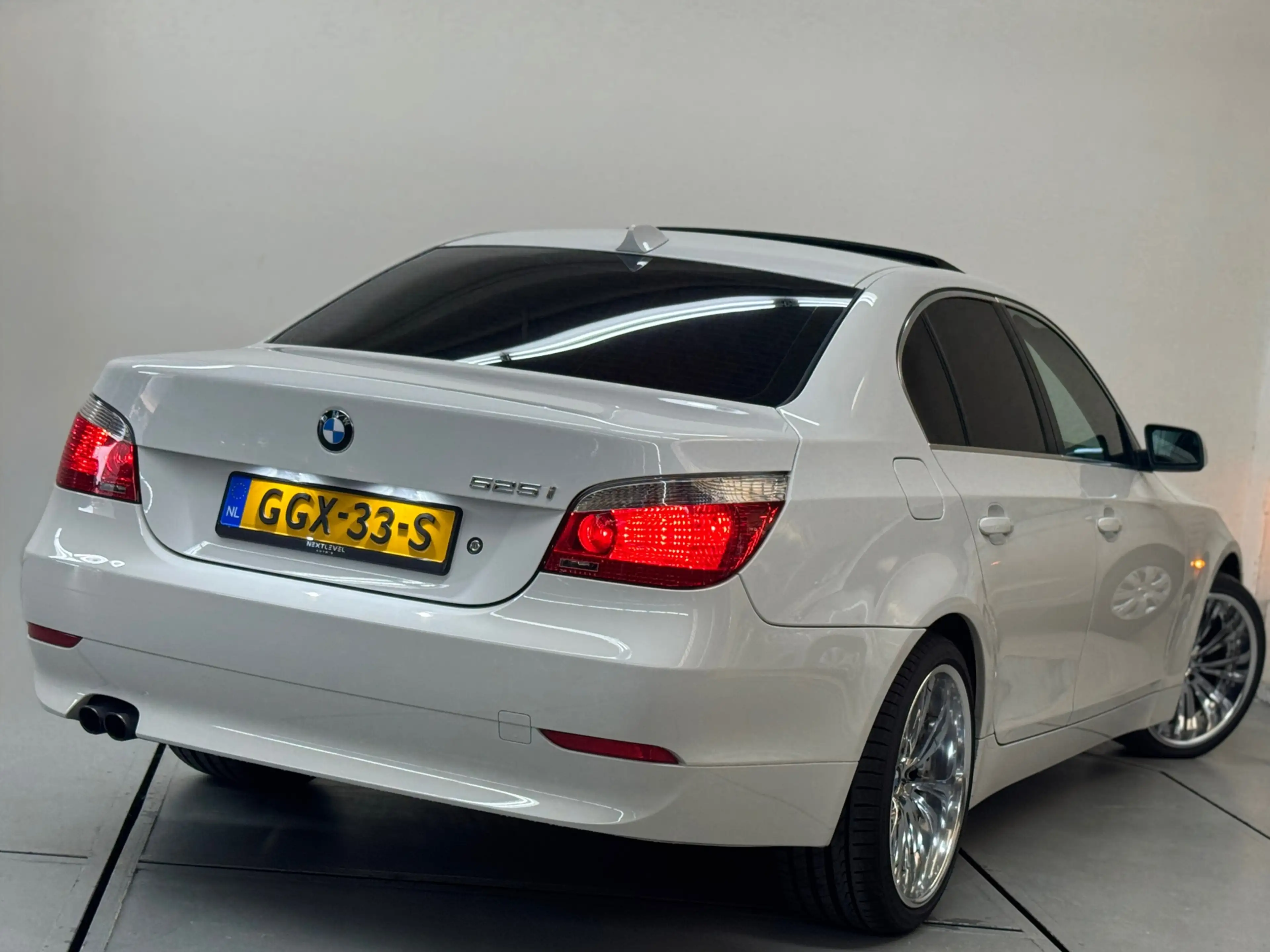 BMW 525 5-serie 525i High Executive AUT UNIEK 61.000KM — photo 8