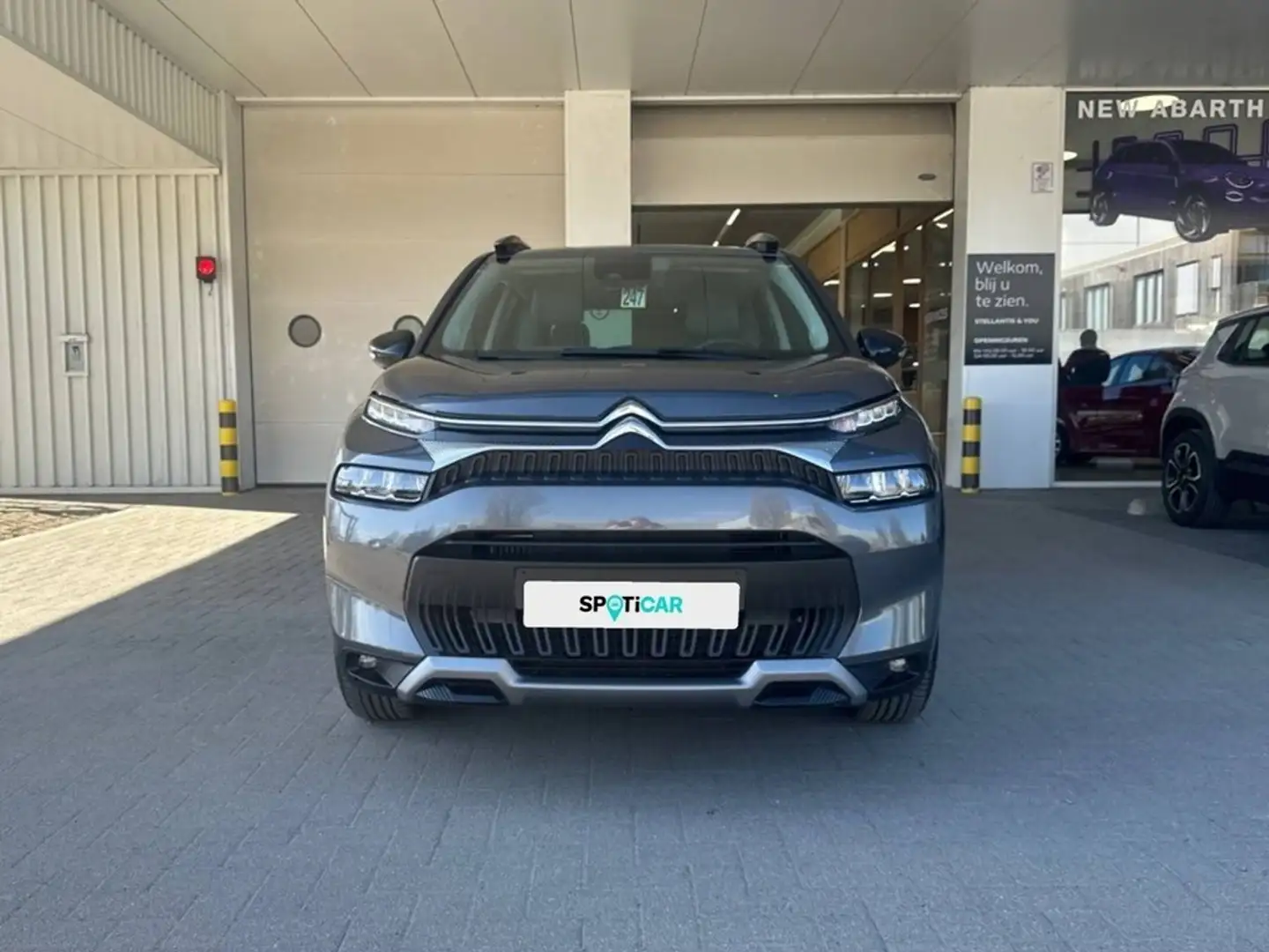 Citroen C3 Aircross 1.2 PureTech 110 S&S MAN6 Shine Grau - 2