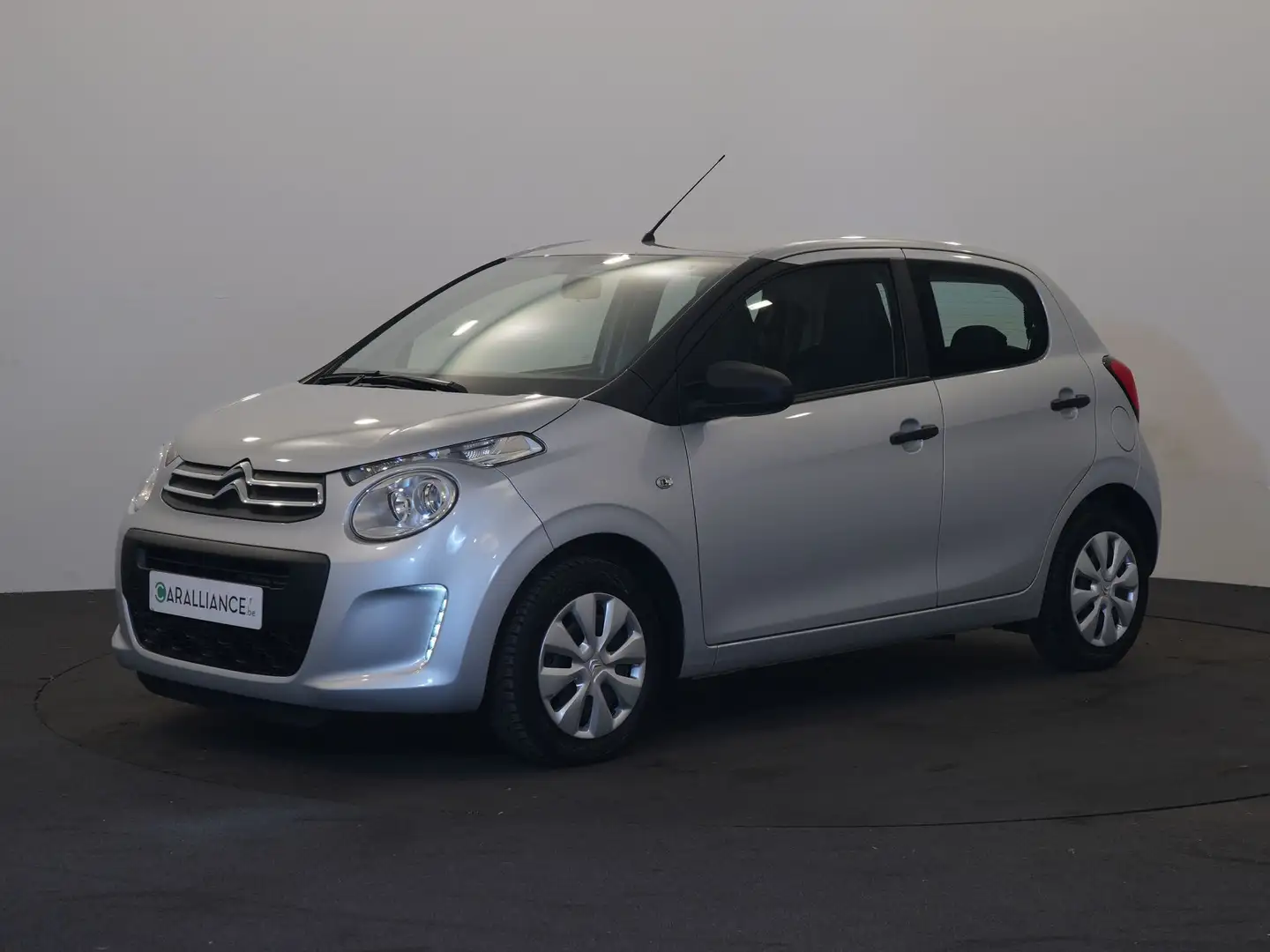 Citroen C1 II Live 1.0VTI|1erProp|Faible*KM*|Bluetooth| Gris - 1