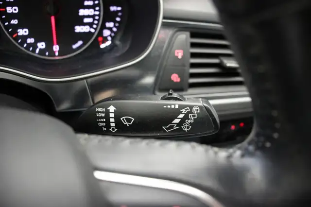 Audi A6 view 25