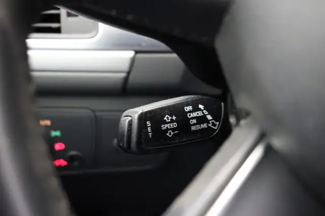 Audi A6 view 6