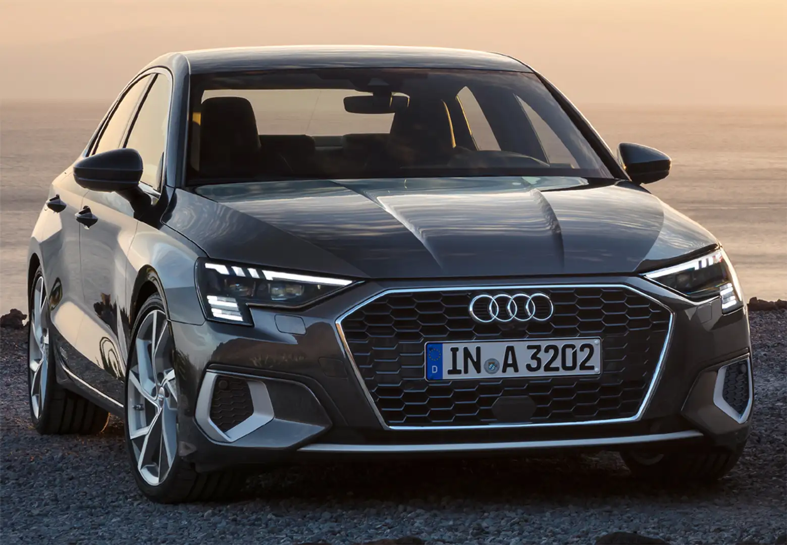 Audi A3 Sedán 35 TFSI Advanced S tronic Noir - 1