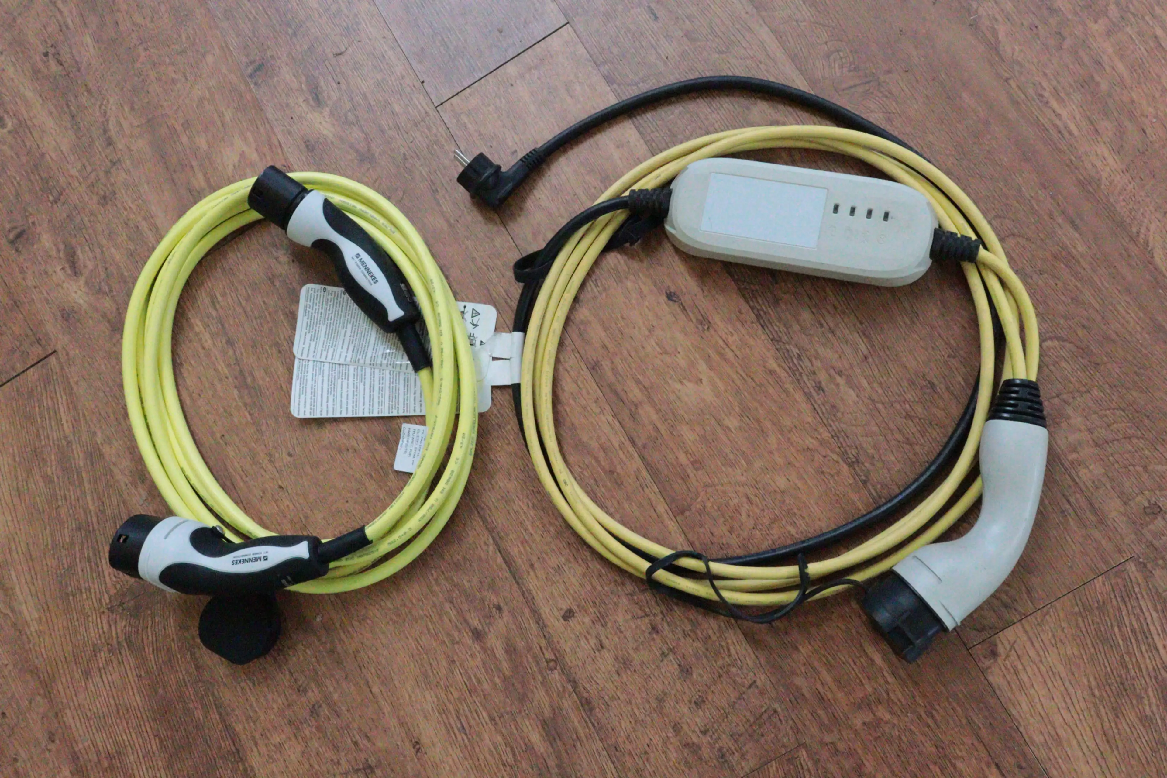 SEAT Leon e-Hybrid Sportstourer 1.4 TSI eHybrid PHEV FR | NAVI / APPC — photo 14