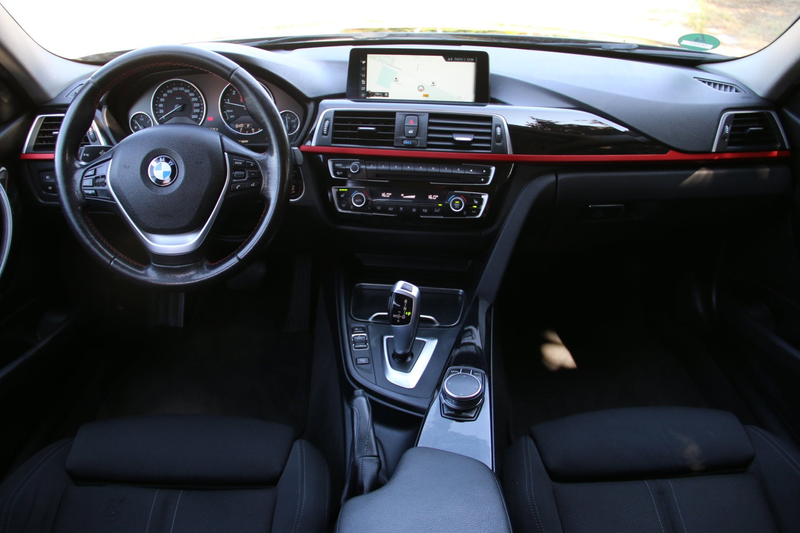 BMW 320 3-serie Touring 320i Corporate Lease High Executiv — photo 10