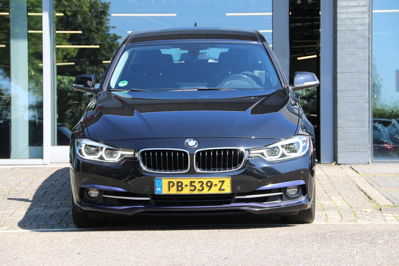 BMW 320 3-serie Touring 320i Corporate Lease High Executiv — photo 2