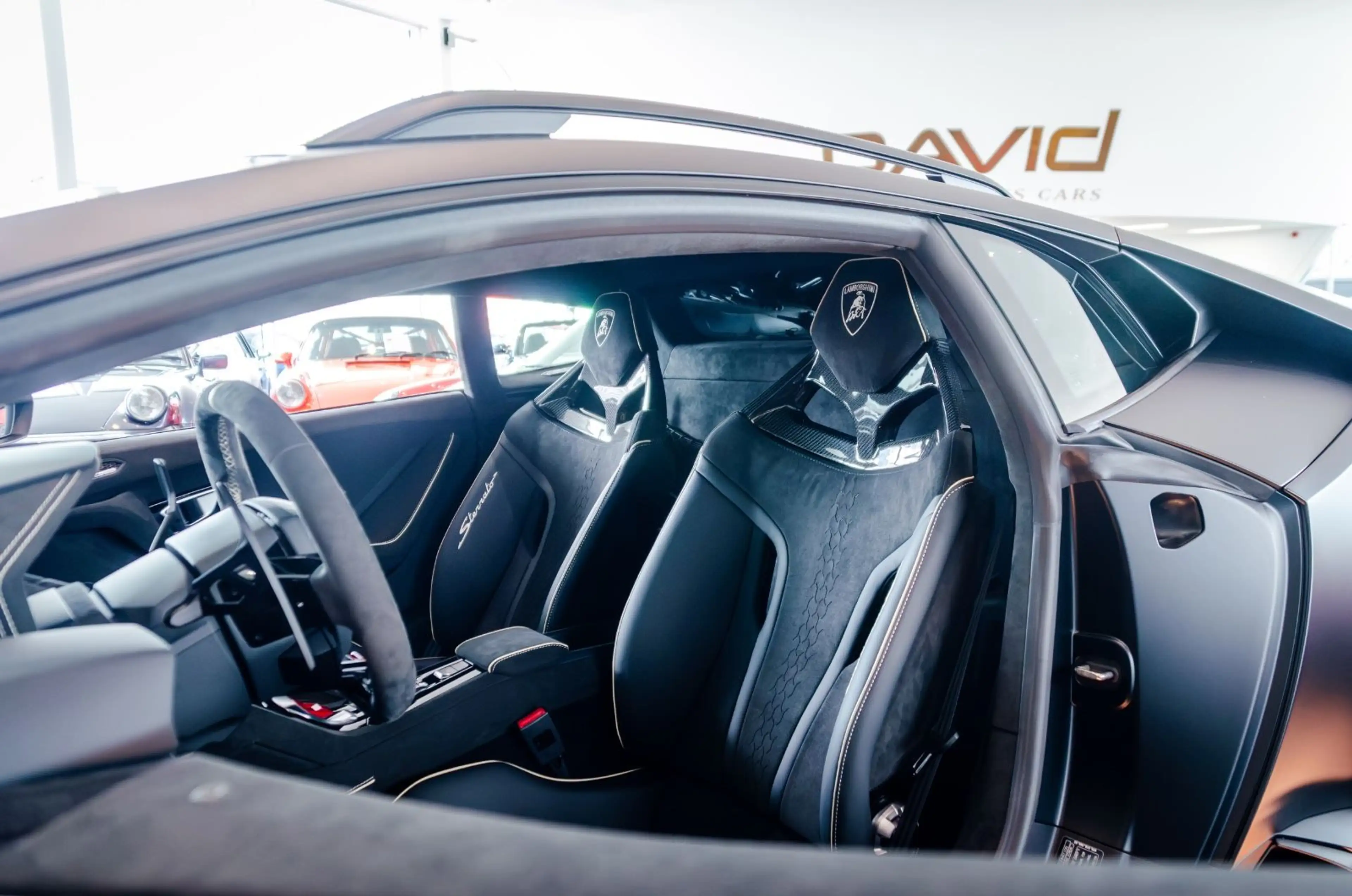 Lamborghini Huracán Sterrato*1. Hand*Ad Personam*Sensonum* — photo 10