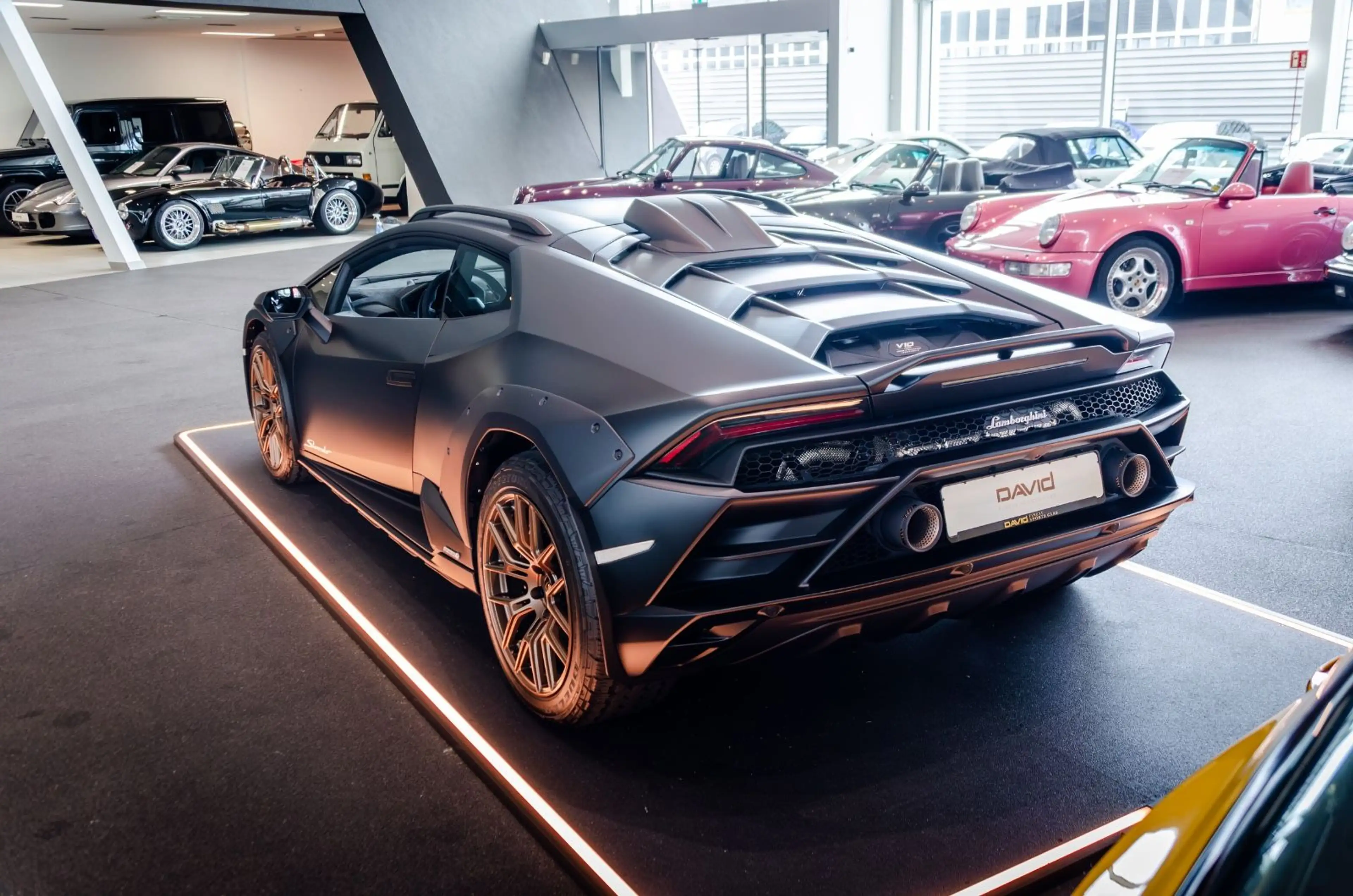 Lamborghini Huracán Sterrato*1. Hand*Ad Personam*Sensonum* — photo 6