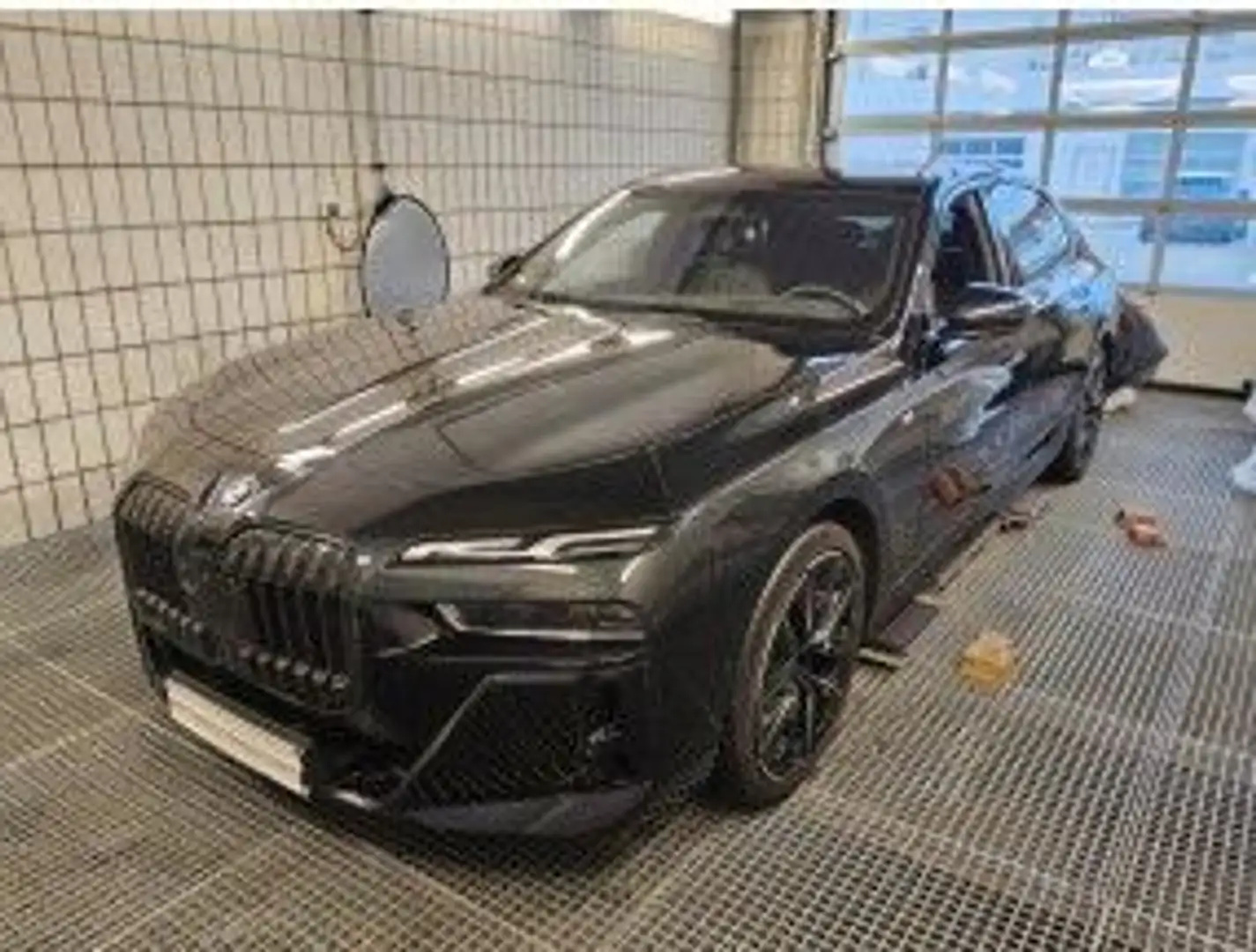 BMW 740 d xDrive*M Sport Pro*Carbon*B&W*Standklima* Чёрный - 1