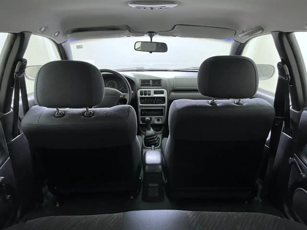 Mazda 323 F Lantis 1.5i 16V cat 5 porte GLX, foto 10