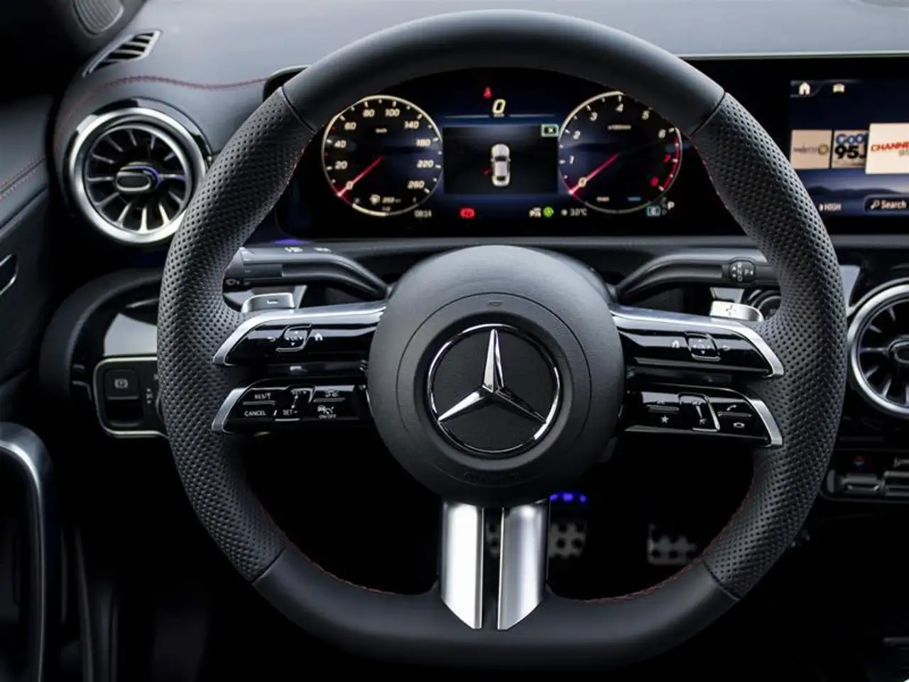 Mercedes-Benz CLA fotografie Mercedes-Benz CLA