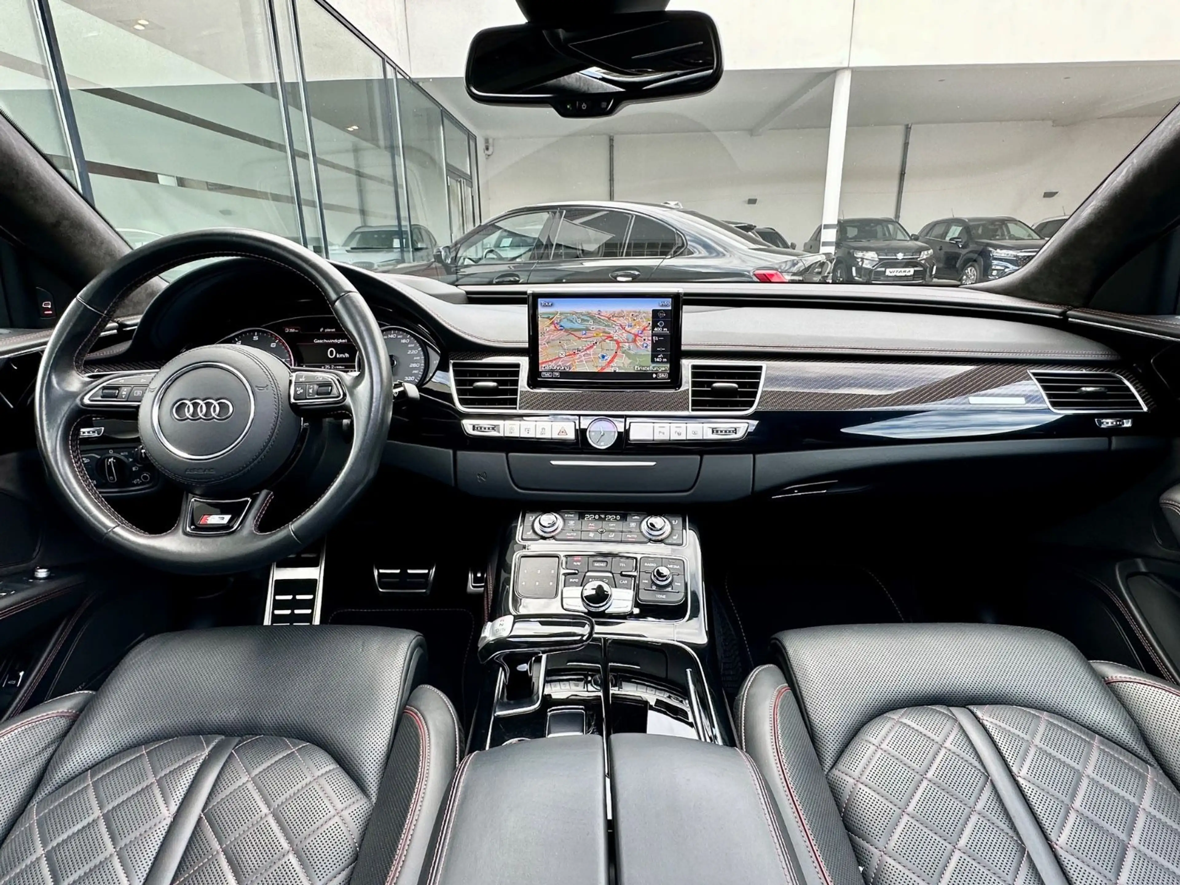 Audi S8 plus 4.0 V8 TFSI quattro | Schiebedach | 22" — photo 13