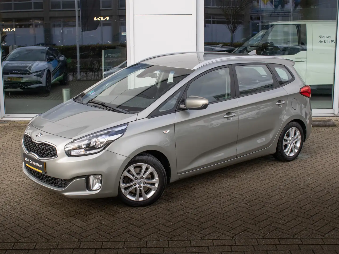 Kia Carens 1.6 GDi DynamicLine | 7 Zitter | Trekhaak | Naviga Grijs - 2