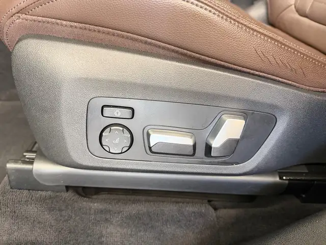 BMW X3 view 6