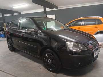 Tour 1.2 51KW *TÜV 01/2027*KLIMA*SITZHEIZUNG*