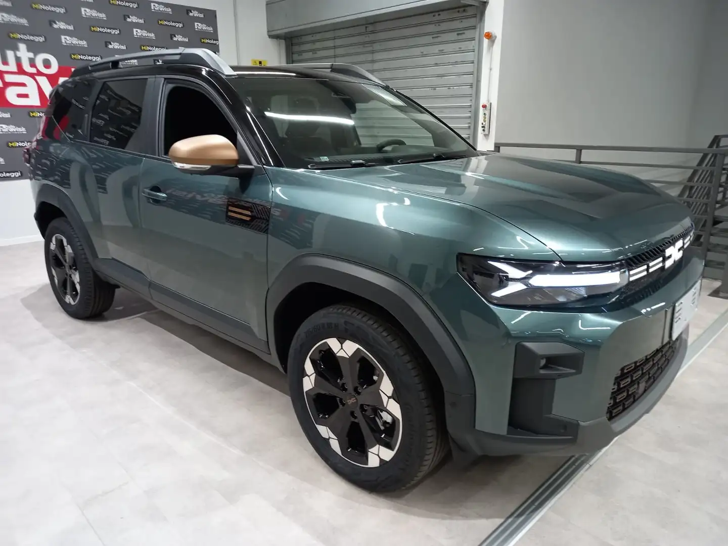 Dacia Bigster 1.2 mild hybrid-G Extreme 140cv + PARKING PACK Verde - 2