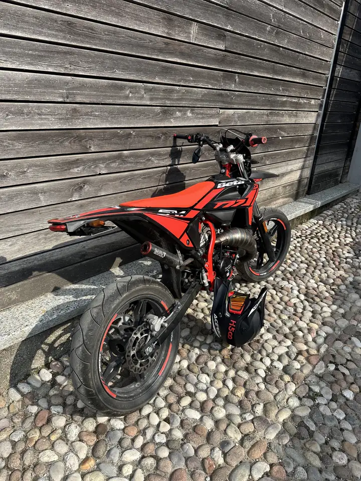 Beta RR 50