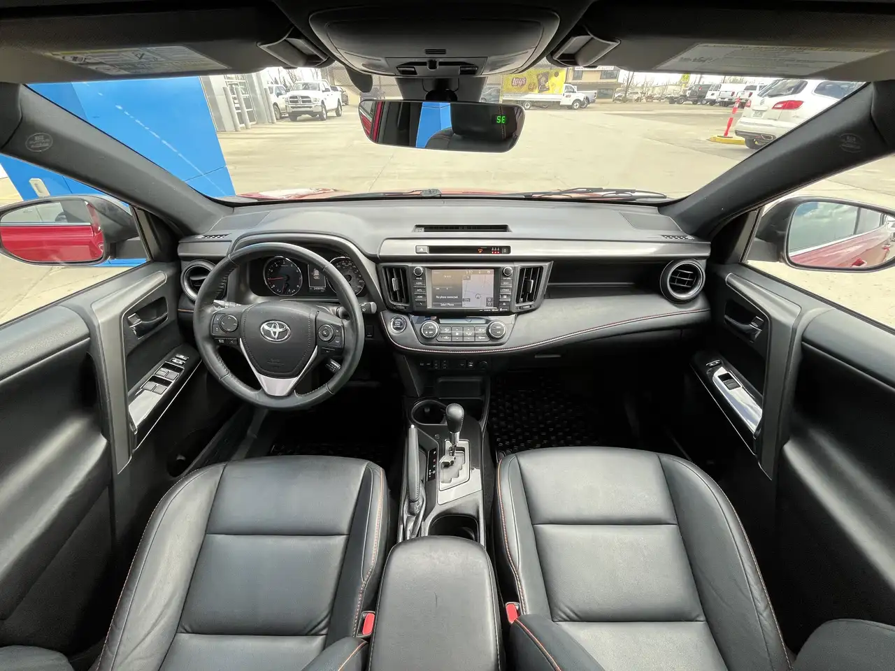 Toyota RAV 4 снимка Toyota RAV 4
