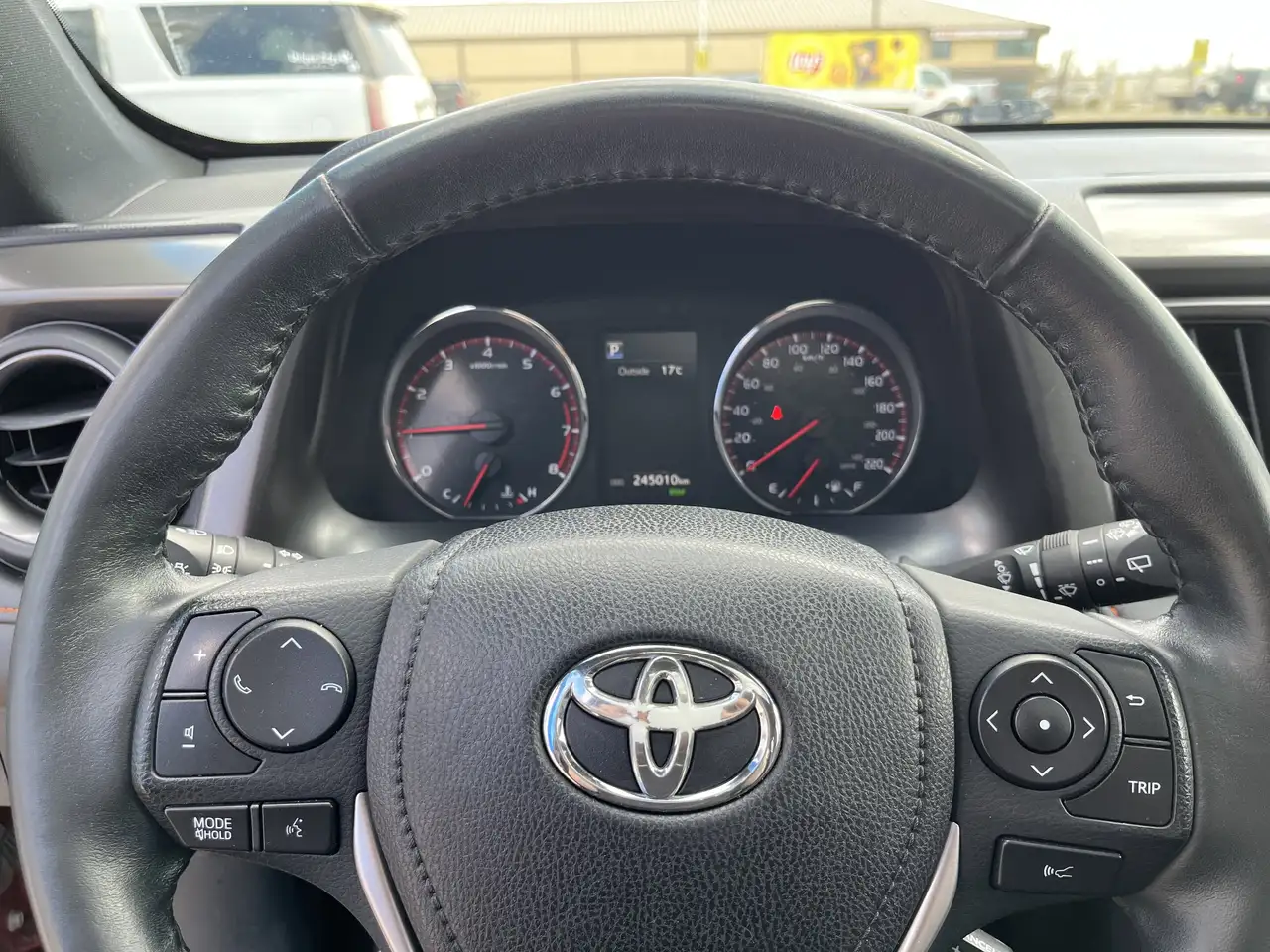 Toyota RAV 4 снимка Toyota RAV 4