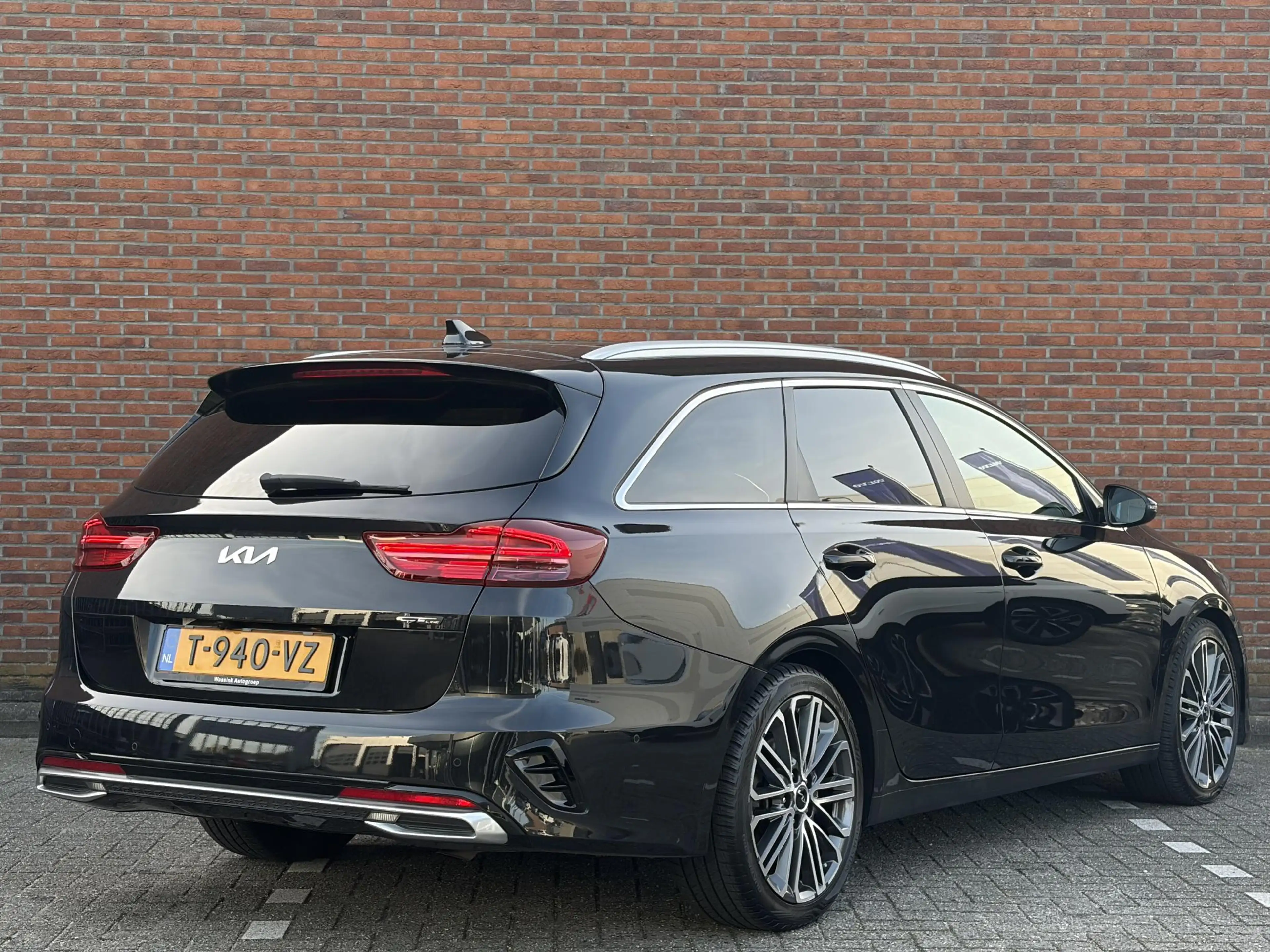Kia Ceed SW / cee'd SW Sportswagon 1.5 T-GDi GT-PlusLine Automaat I Sport — photo 7